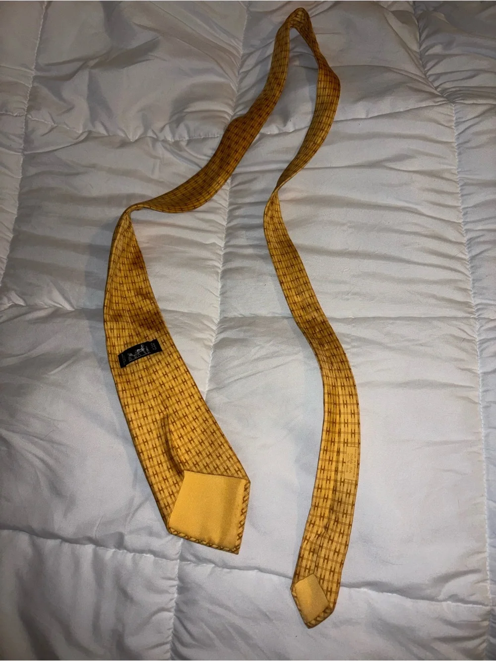 Hermes Yellow and Gold Patterned 100% Silk Tie